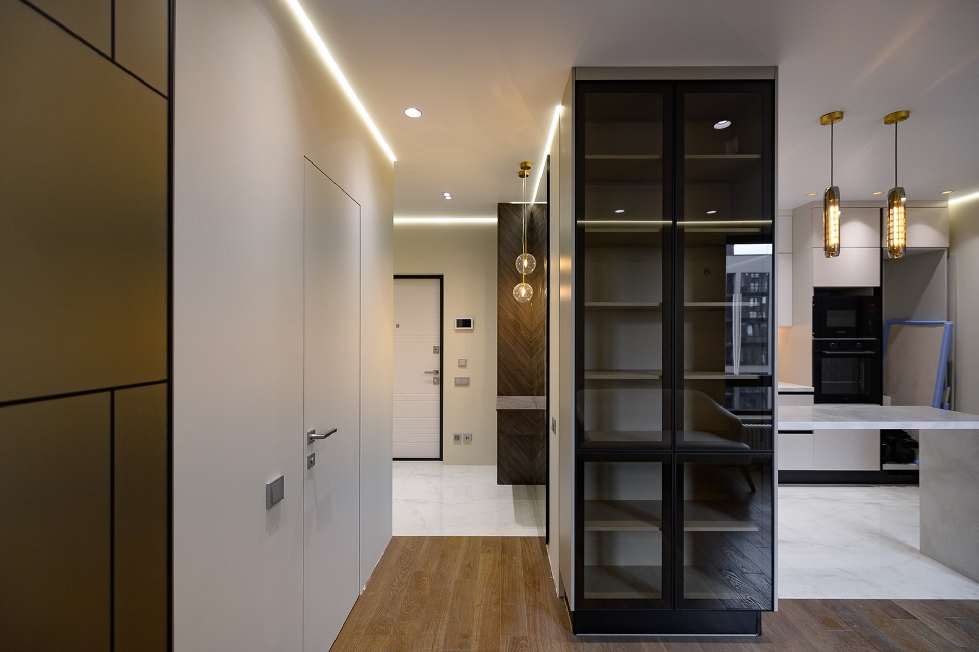APARTMENT 64 m2 — 4