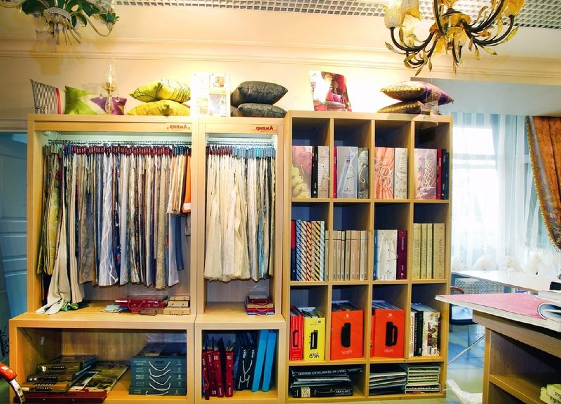 Ampir Decor Store Renovation